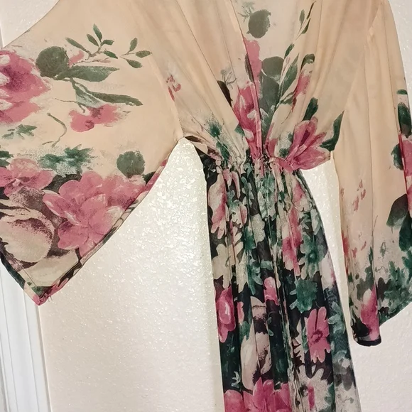 Kimono - Picture 4 of 10